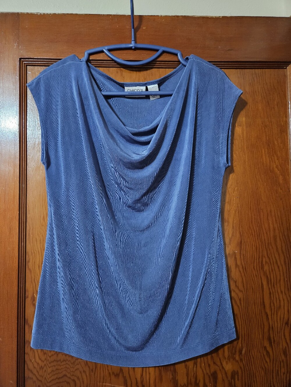 Chico's Travelers Stretchy Blue Sleeveless Cowl Neck Top Blouse Size 1 Medium